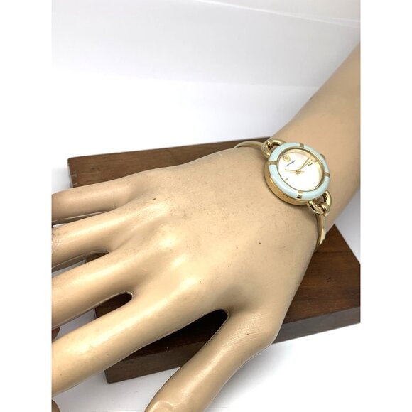 Tory Burch Women's Watch TBW6019 Gold Mother of Pearl Dial Interchangeable Bezel - Picture 5 of 14